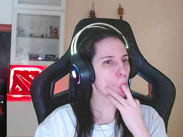 IrwiTomboy webcam