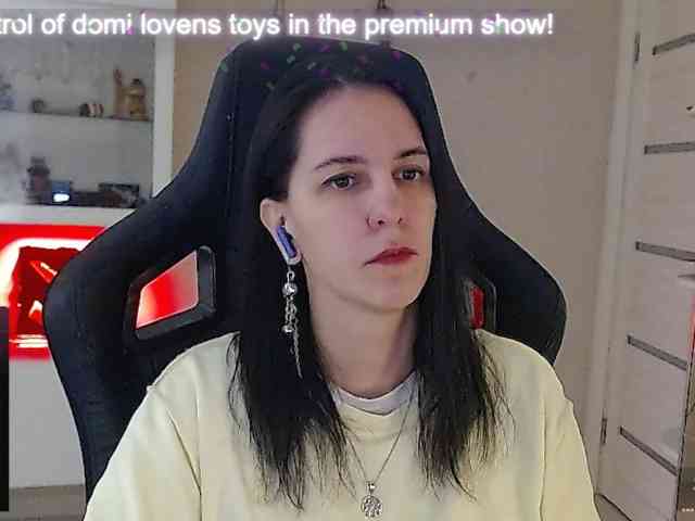 IrwiTomboy webcam