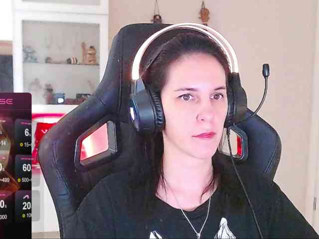 IrwiTomboy webcam
