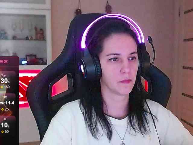 IrwiTomboy webcam