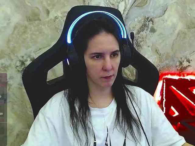 IrwiTomboy webcam