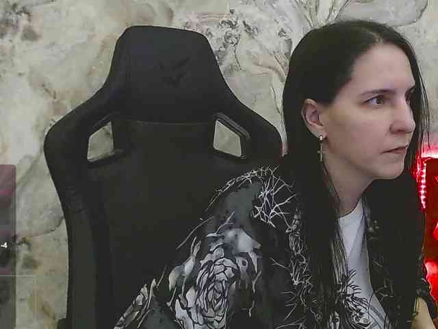 IrwiTomboy webcam