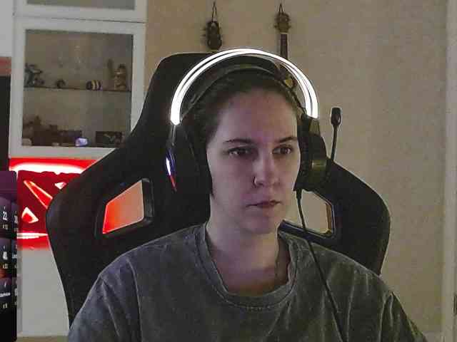IrwiTomboy webcam