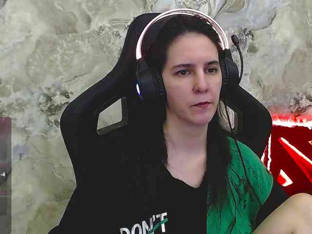IrwiTomboy webcam