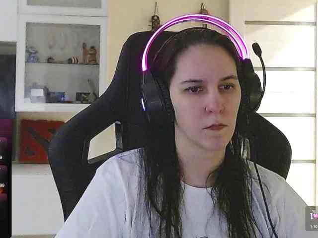 IrwiTomboy webcam