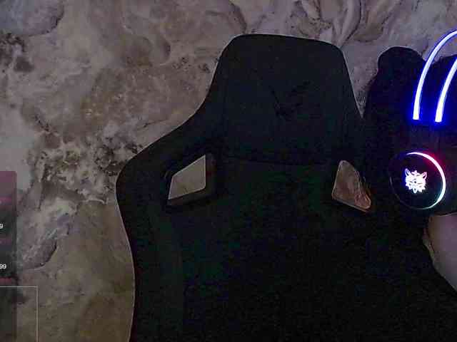 IrwiTomboy webcam