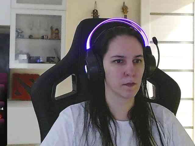 IrwiTomboy webcam