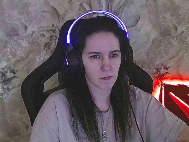 IrwiTomboy webcam