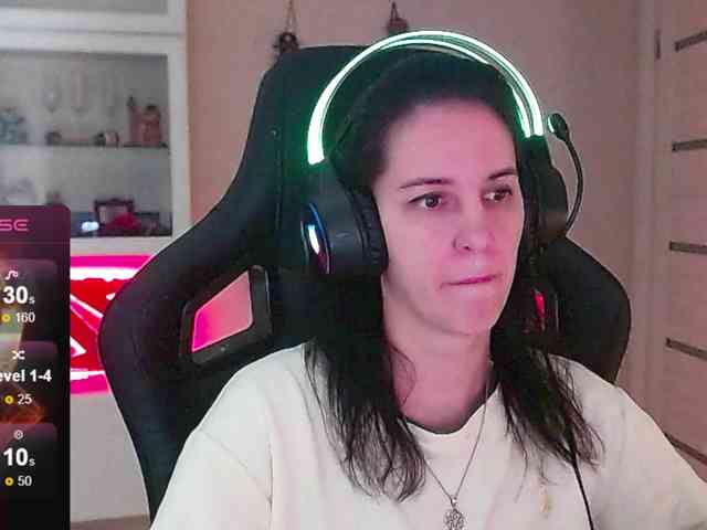 IrwiTomboy webcam