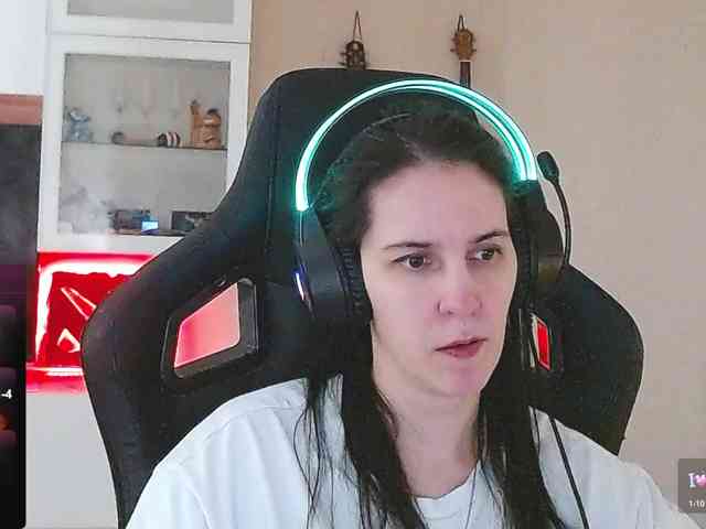 IrwiTomboy webcam