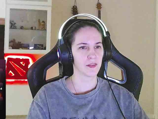IrwiTomboy webcam