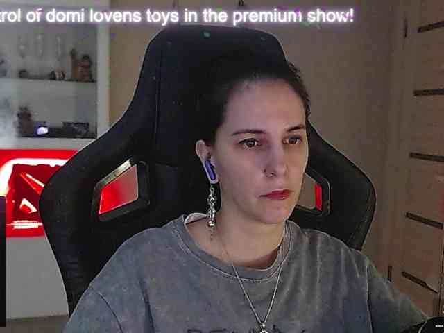 IrwiTomboy webcam