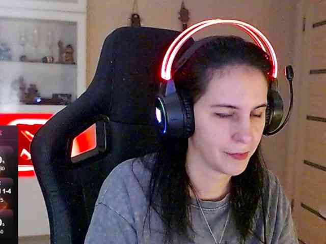 IrwiTomboy webcam