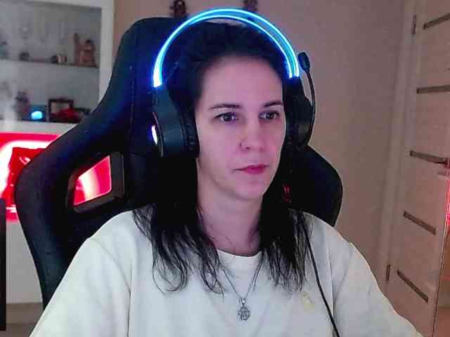 IrwiTomboy webcam