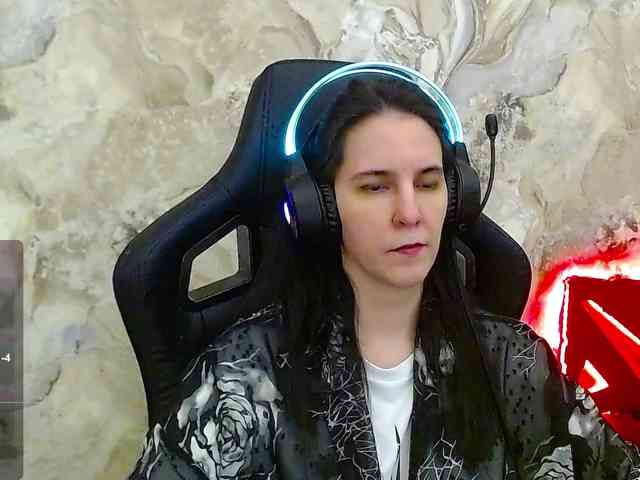 IrwiTomboy webcam