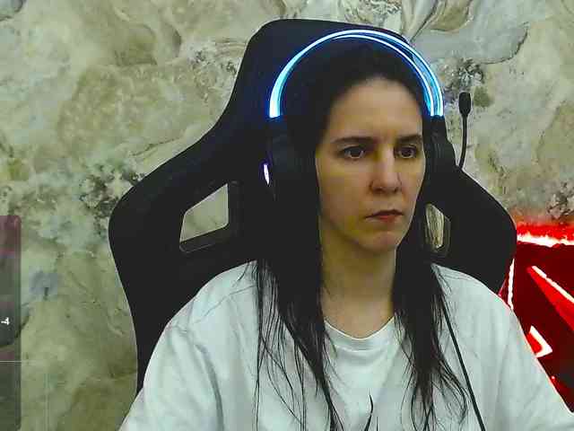 IrwiTomboy webcam