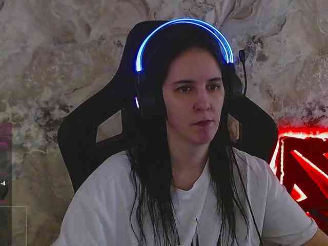 IrwiTomboy webcam