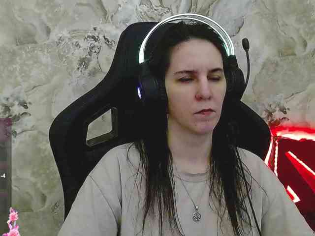 IrwiTomboy webcam