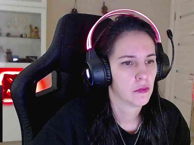 IrwiTomboy webcam