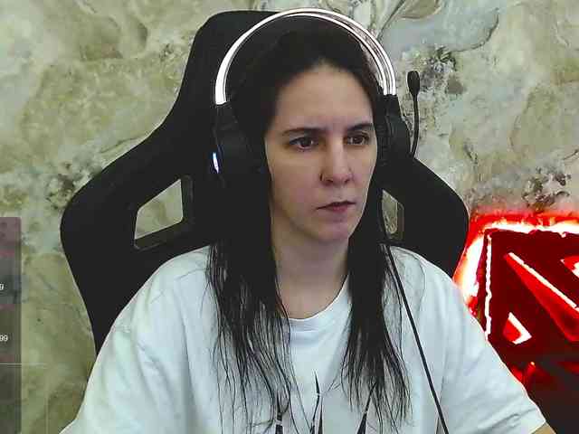 IrwiTomboy webcam