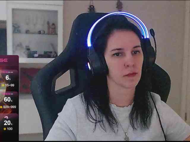 IrwiTomboy webcam