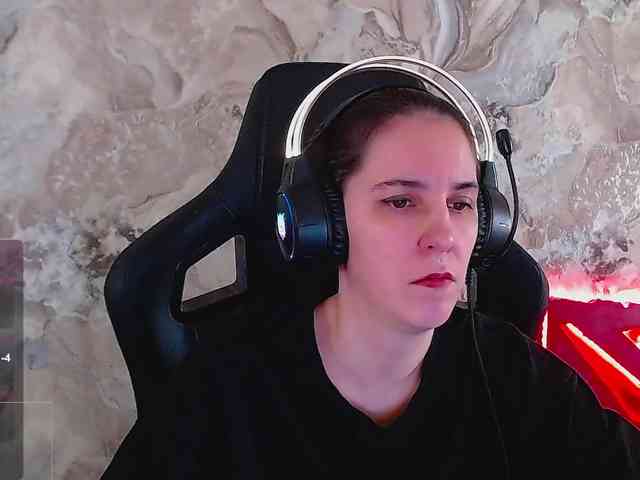 IrwiTomboy webcam