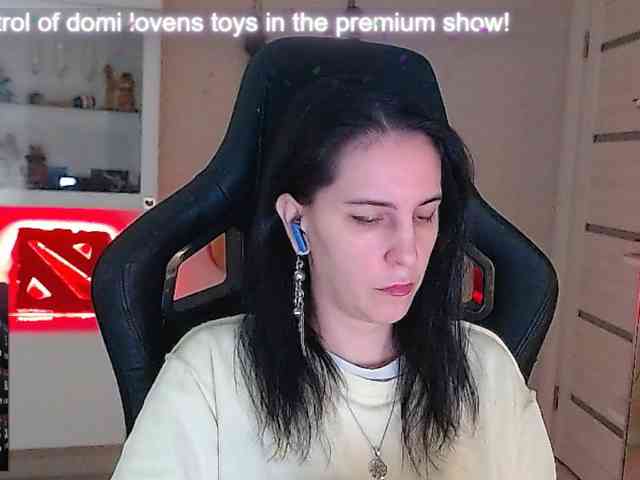 IrwiTomboy webcam