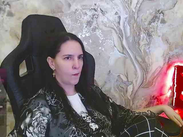 IrwiTomboy webcam