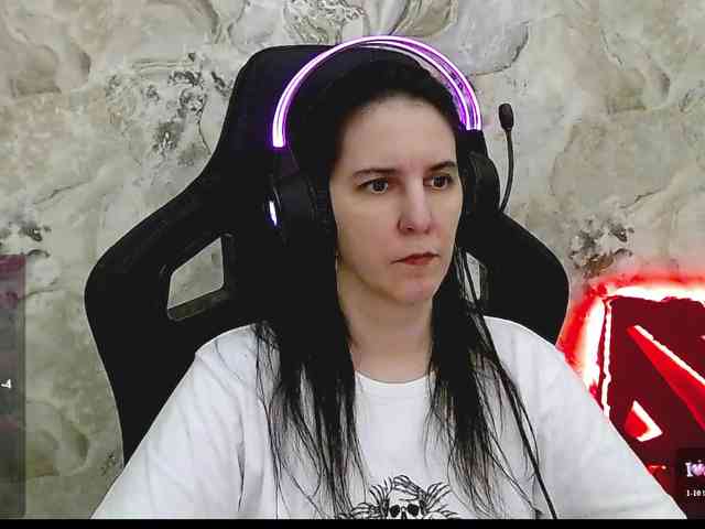 IrwiTomboy webcam