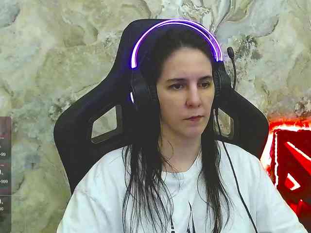 IrwiTomboy webcam