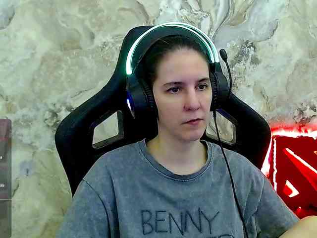 IrwiTomboy webcam