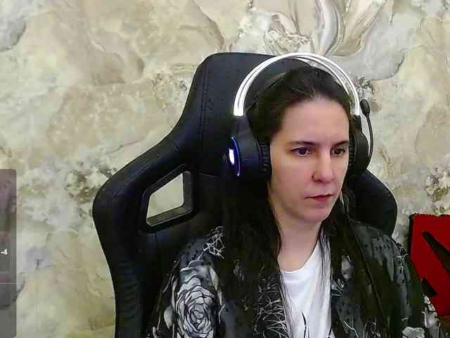 IrwiTomboy webcam