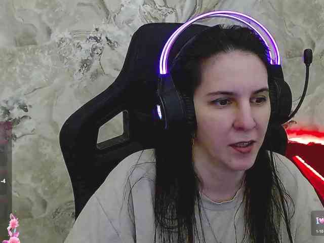 IrwiTomboy webcam