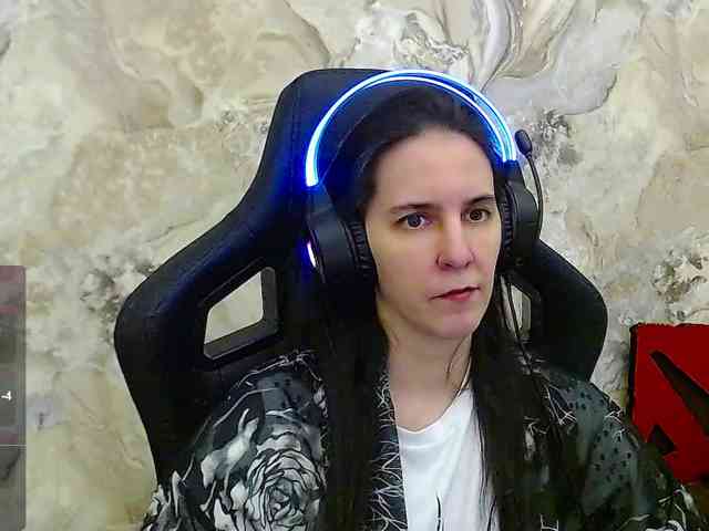 IrwiTomboy webcam