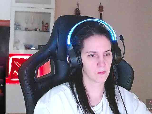 IrwiTomboy webcam