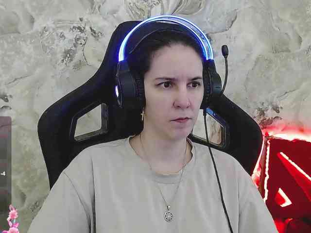 IrwiTomboy webcam