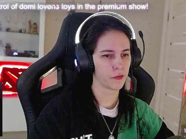 IrwiTomboy webcam