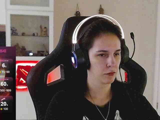 IrwiTomboy webcam
