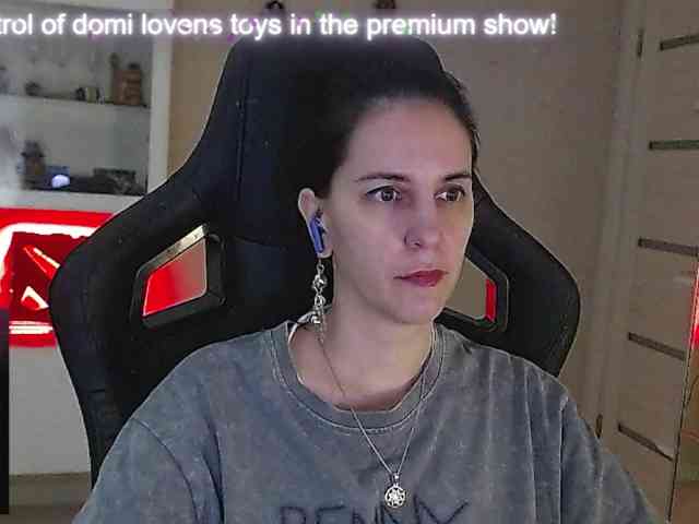 IrwiTomboy webcam