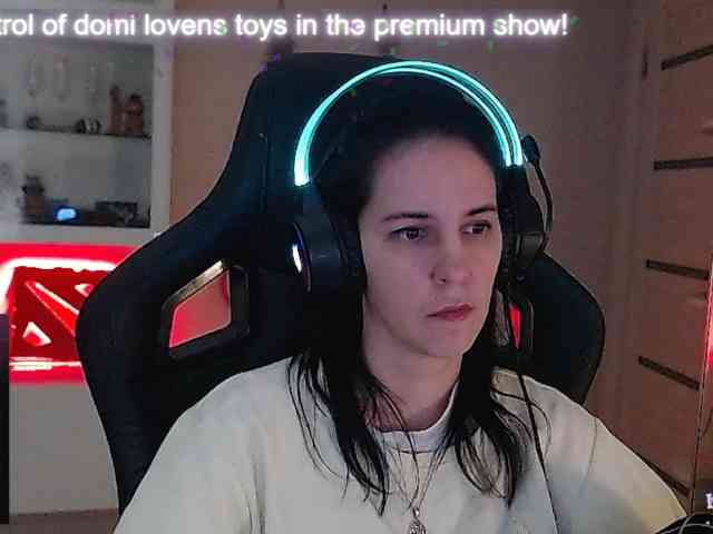 IrwiTomboy webcam