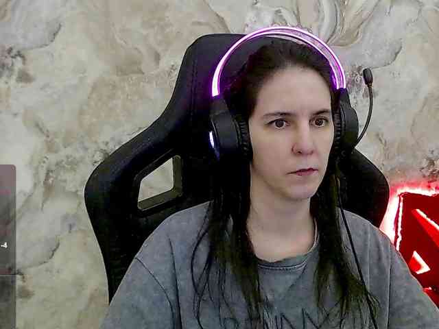 IrwiTomboy webcam