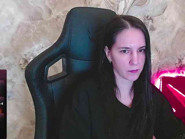 IrwiTomboy webcam