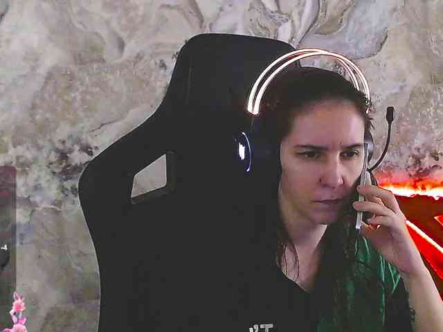 IrwiTomboy webcam