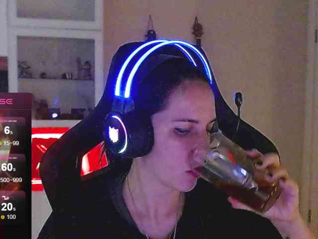 IrwiTomboy webcam