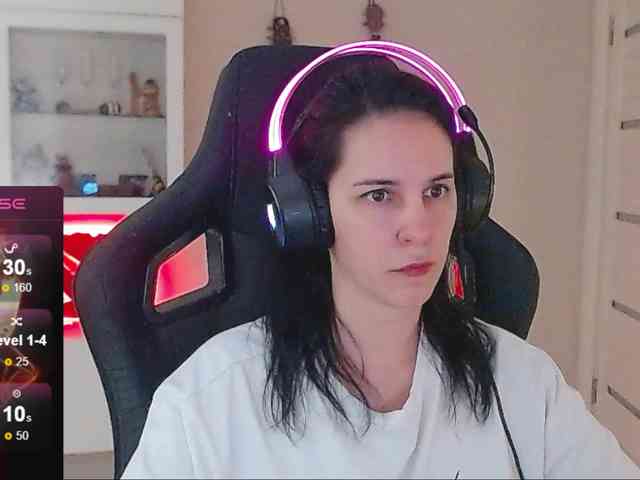 IrwiTomboy webcam