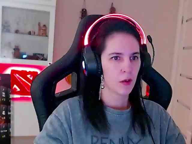 IrwiTomboy webcam
