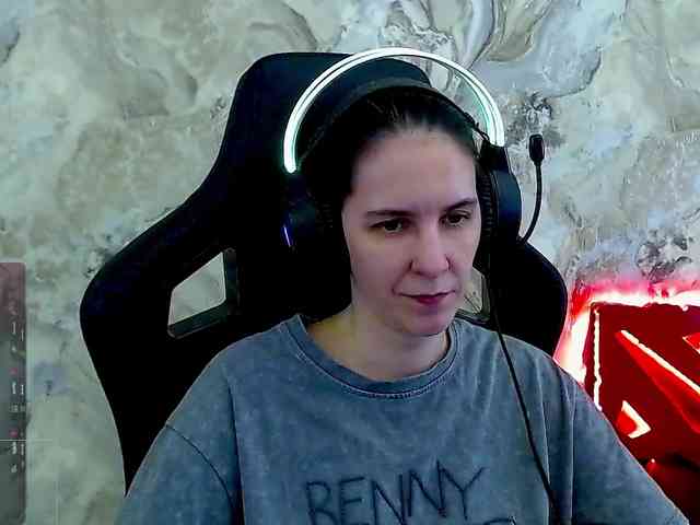 IrwiTomboy webcam