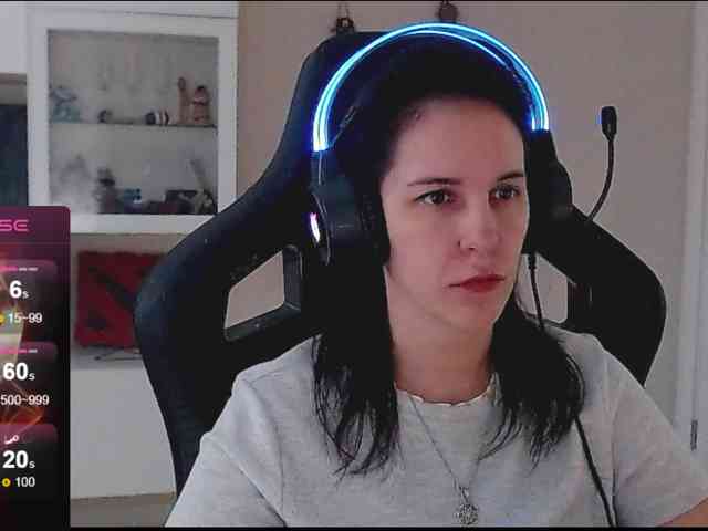 IrwiTomboy webcam