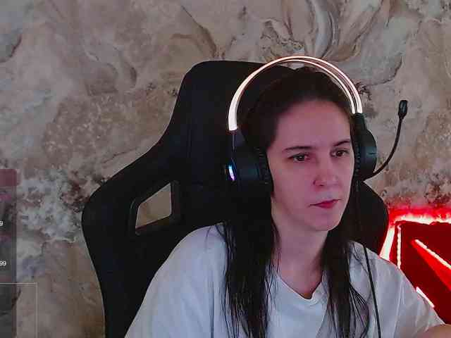 IrwiTomboy webcam