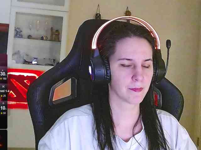 IrwiTomboy webcam